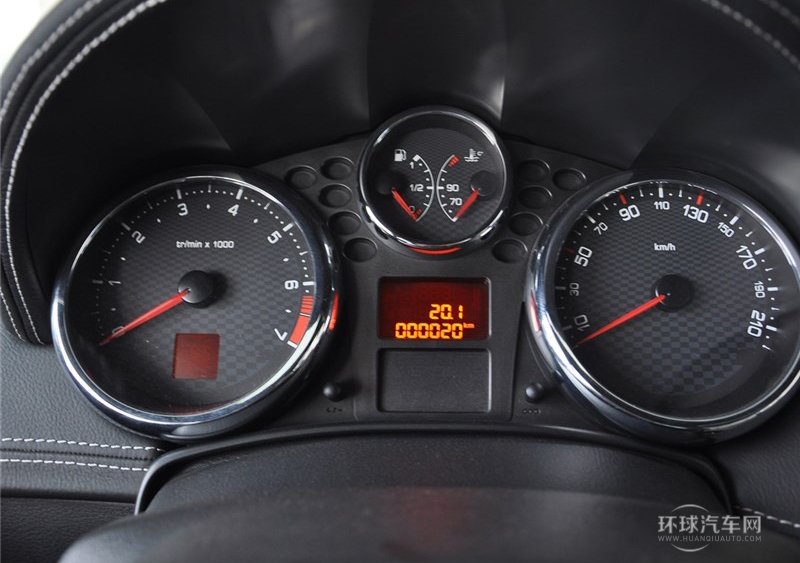 2013款 1.6L CC 羅蘭·加洛斯豪華