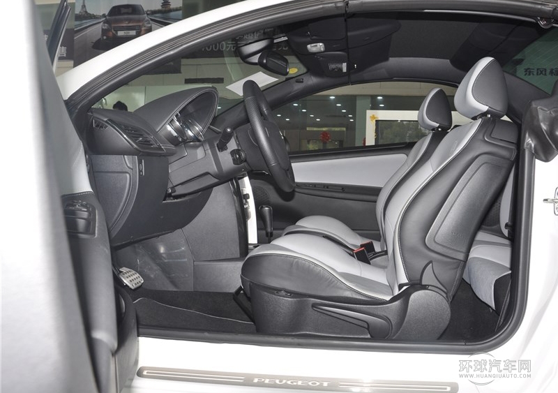 2013款 1.6L CC 羅蘭·加洛斯豪華