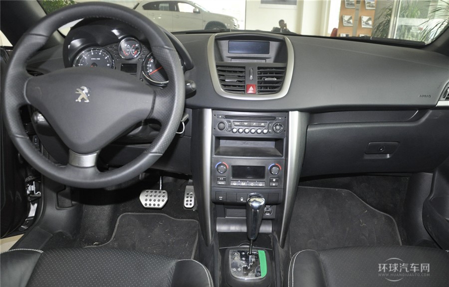 2013款 1.6L CC 自動豪華型