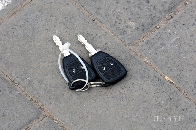 2014款 改款 2.0L 兩驅(qū)進(jìn)取版