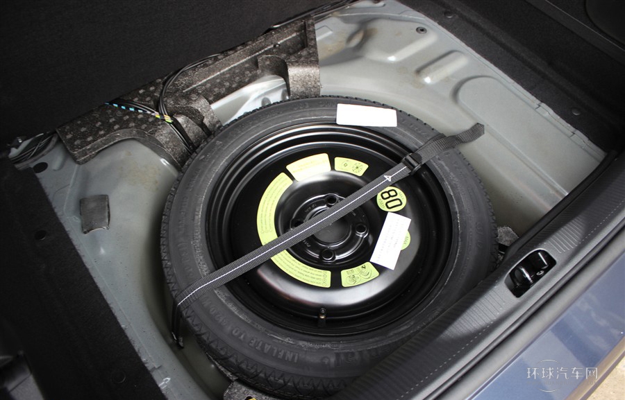 2013款 1.6L CC 自動(dòng)豪華型