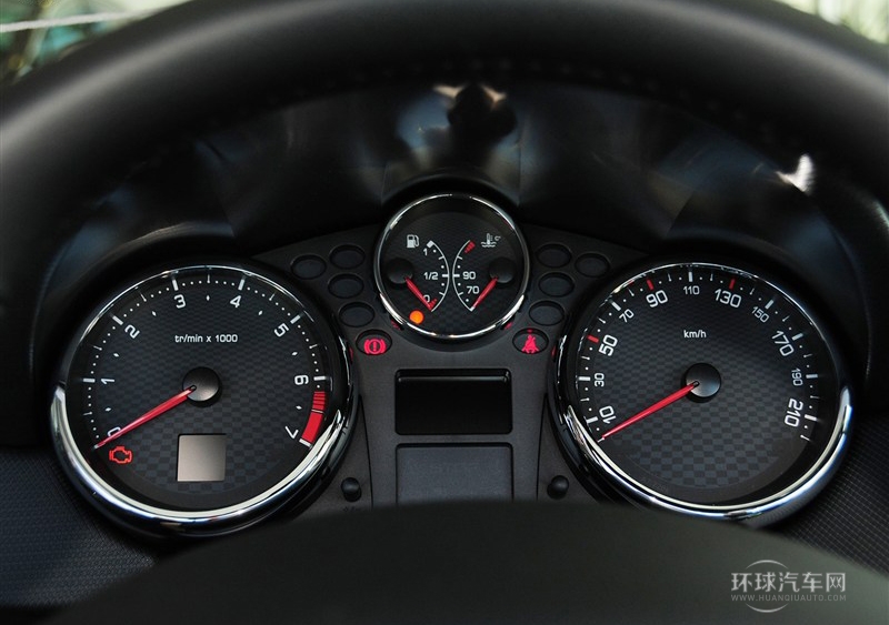 2013款 1.6L CC 自動時尚型