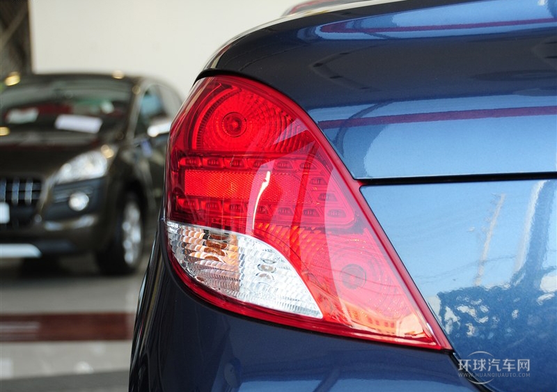 2013款 1.6L CC 自動時尚型