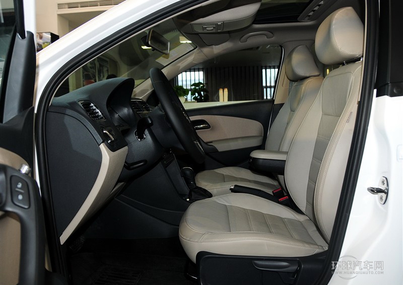 2013款 1.6L 自動豪華版