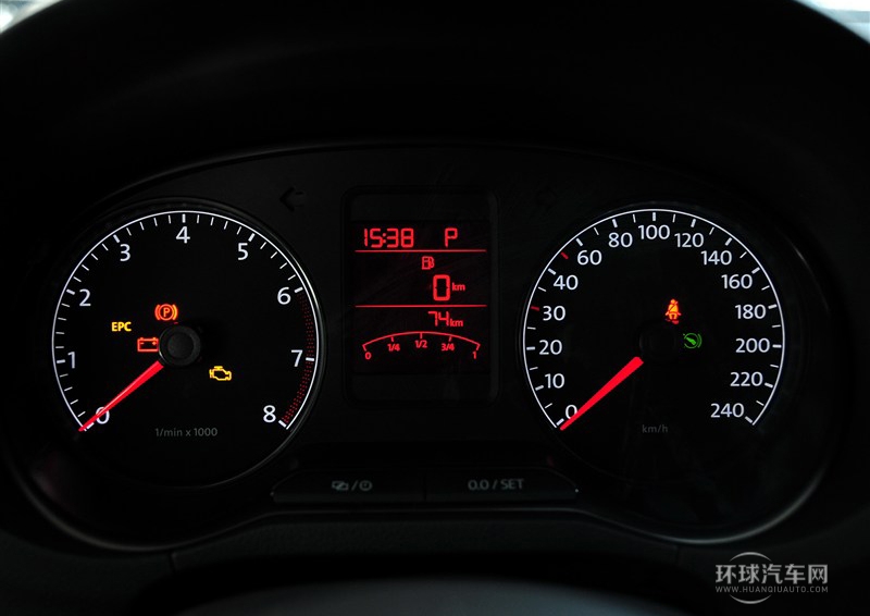 2013款 1.6L 自動豪華版