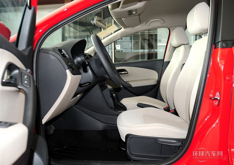 2013款 1.6L 自動舒適版