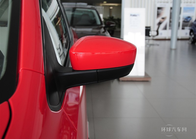 2013款 1.6L 自動舒適版