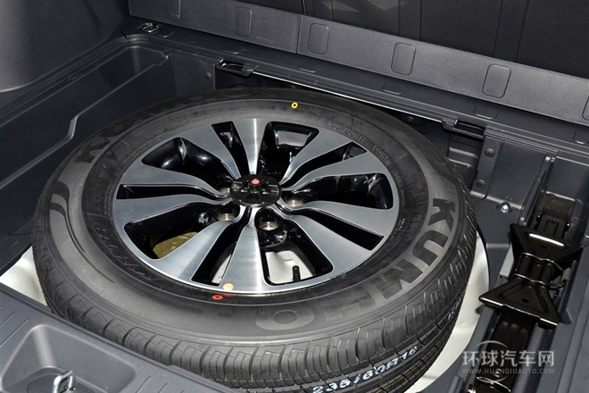 2013款 2.0L 自動兩驅版Premium