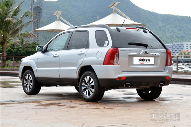 2013款 2.0L 自動(dòng)兩驅(qū)版Premium