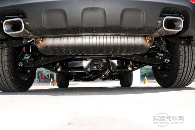 2013款 2.0L 自動兩驅版DLX