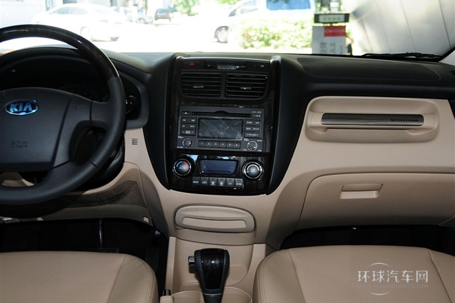 2013款 2.0L 自動兩驅(qū)版DLX