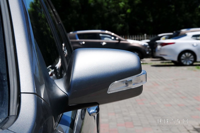 2013款 2.0L 自動兩驅版DLX