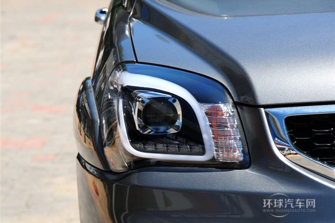 2013款 2.0L 自動兩驅版DLX