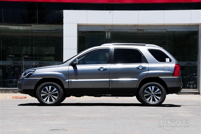 2013款 2.0L 自動兩驅版DLX