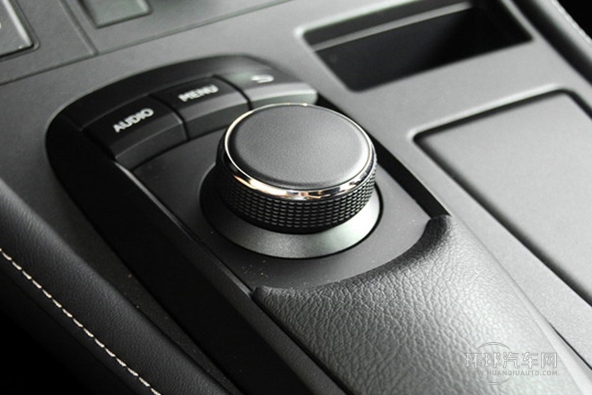 2014款 CT200h F-Sport 單色