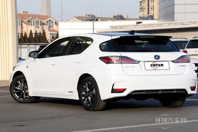 2014款 CT200h F-Sport 雙色