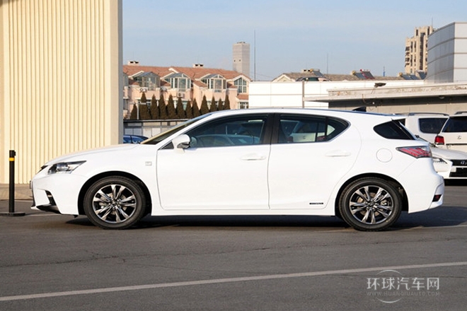 2014款 CT200h F-Sport 雙色