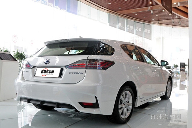 2014款 CT200h 精英版 單色