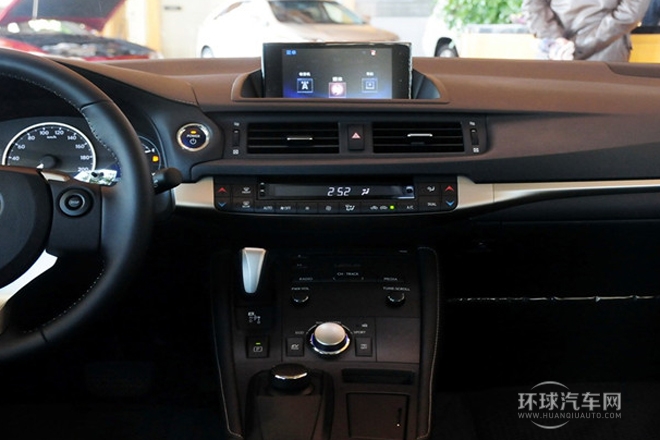 2014款 CT200h 舒適版 雙色