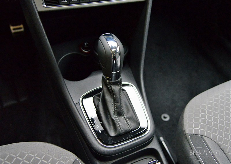 2014款 Cross POLO AT