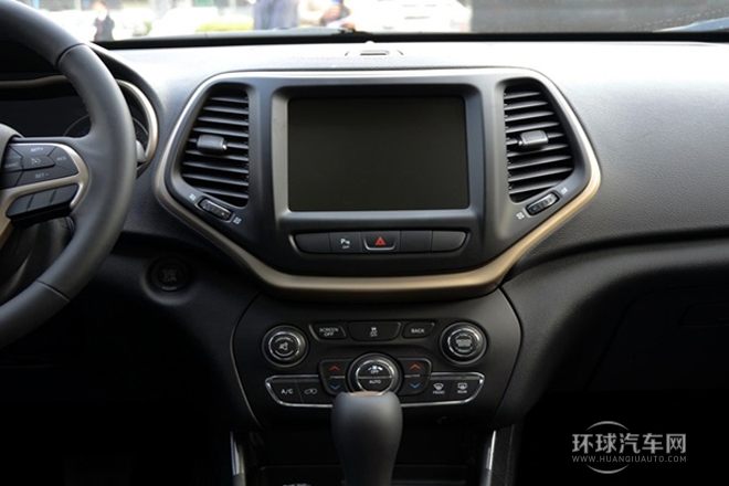 2014款 2.4L 都市版