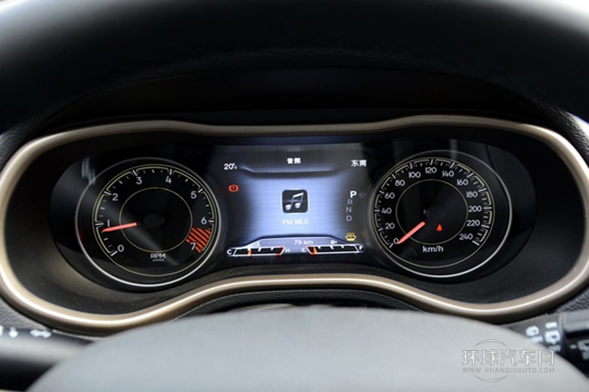 2014款 2.4L 都市版