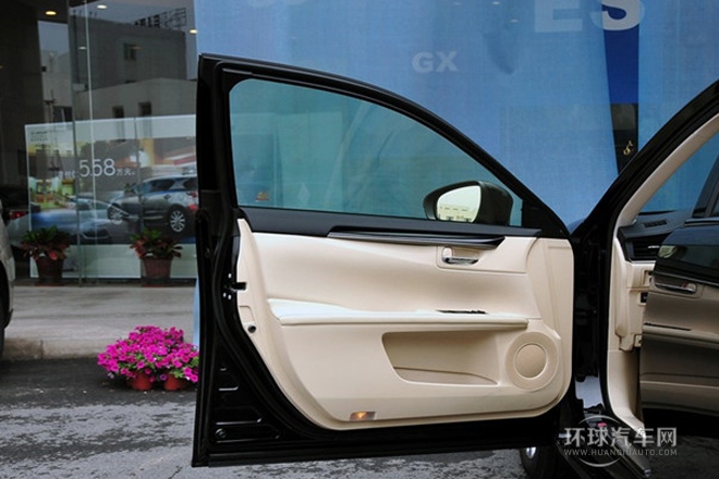 2013款 300h 精英版