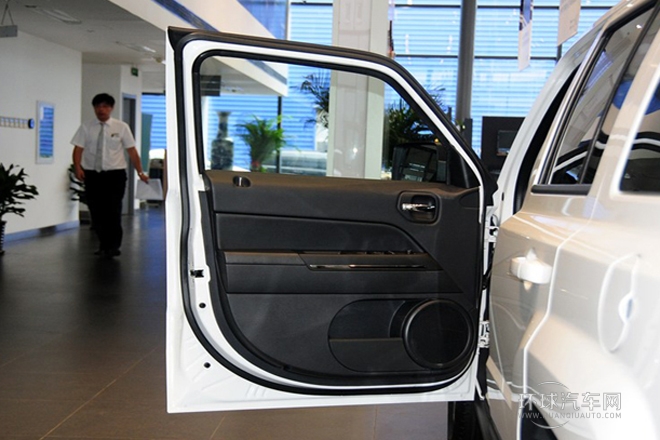 2014款 2.4L 豪華導(dǎo)航版