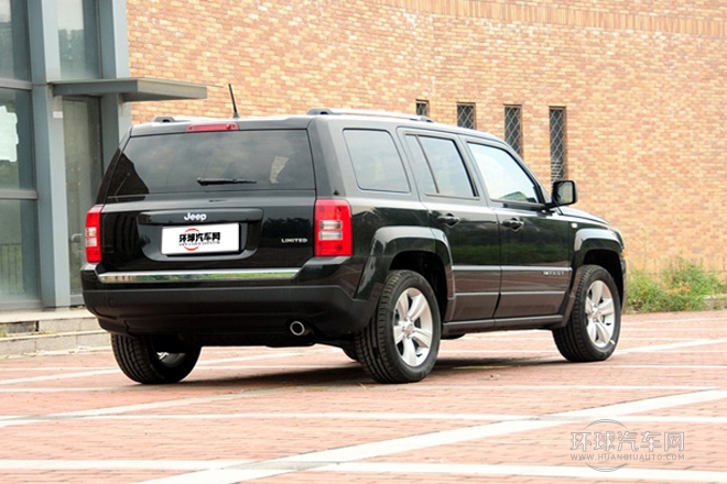 2014款 2.4L 豪華導航版