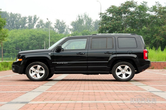 2014款 2.4L 豪華導航版