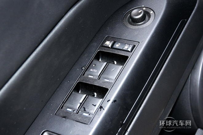 2014款 2.4L 運動版