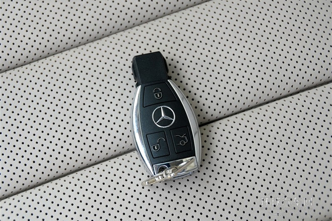 2014款改款E400L運(yùn)動豪華版