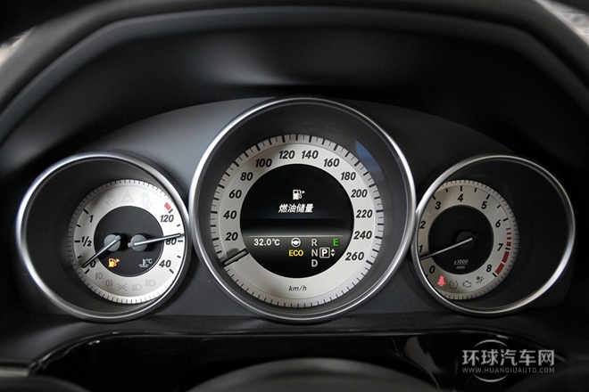 2014款改款E400L運動豪華版