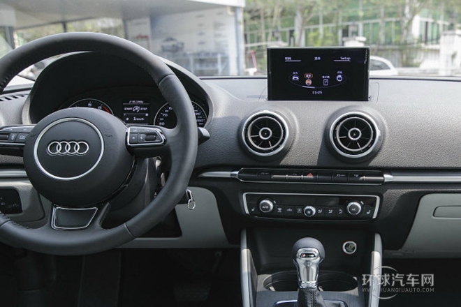 2014款Sportback 35 TFSI 豪華型