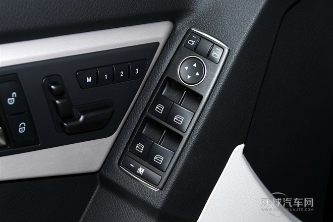 2014款GLK260 4MATIC動(dòng)感版