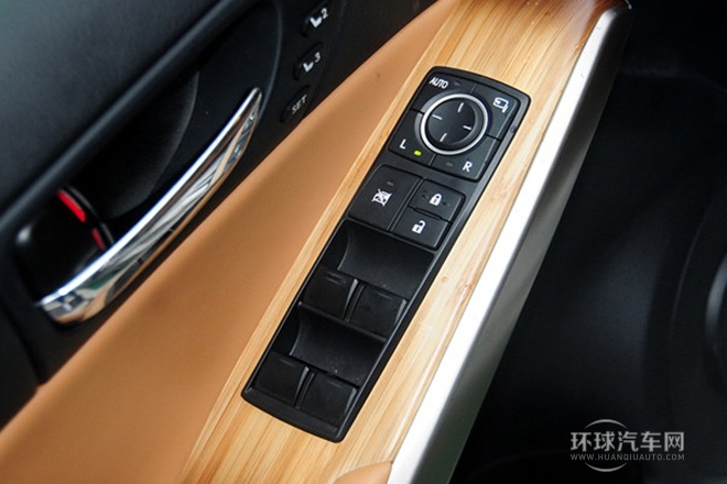 2013款 250 豪華版