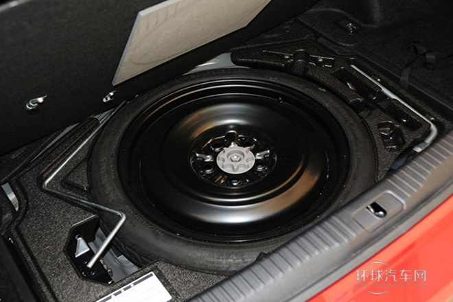 2013款 250 尊貴版