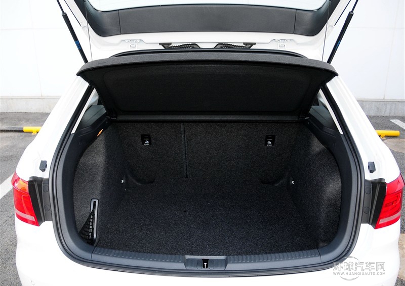 2013款 1.6L 自動豪華型