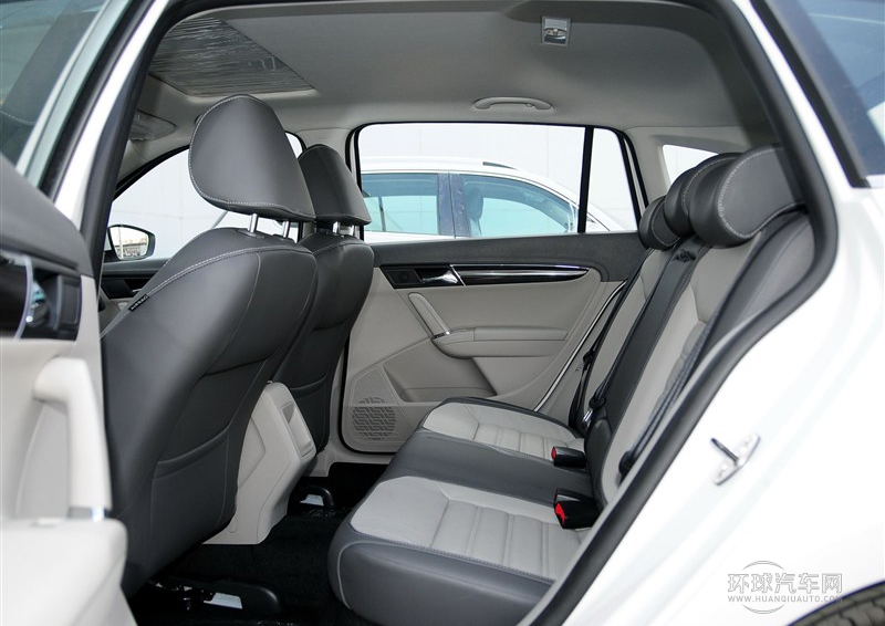 2013款 1.6L 自動豪華型