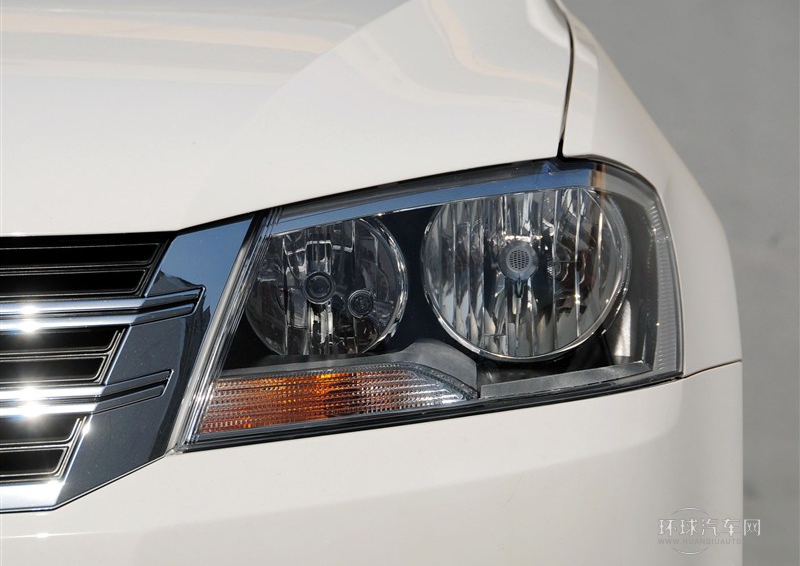 2013款 1.6L 自動豪華型