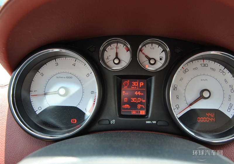 2013款 1.6T CC 羅蘭·加洛斯版