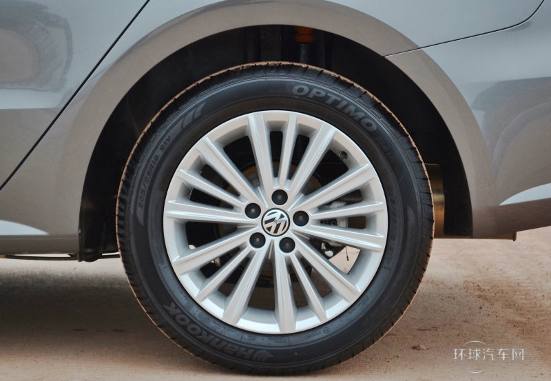 2013款 1.6L 自動舒適型