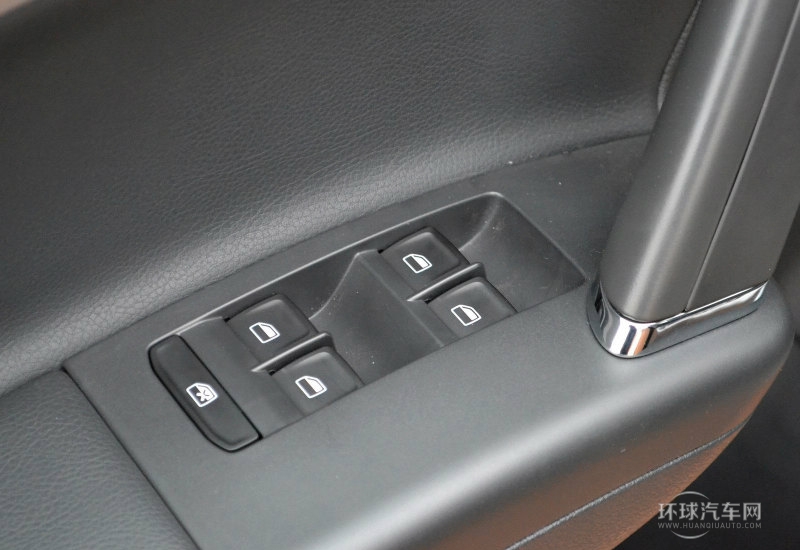 2013款 1.6L 自動舒適型