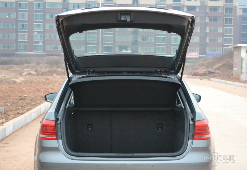 2013款 1.6L 自動舒適型