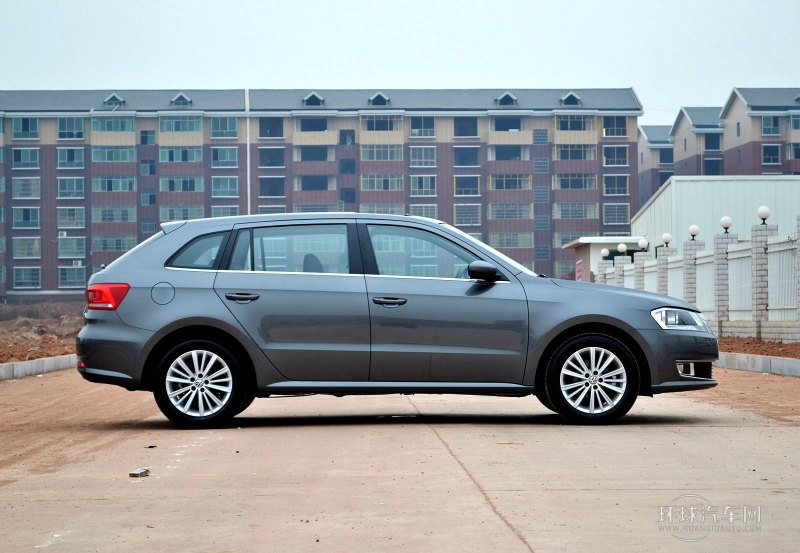 2013款 1.6L 自動舒適型