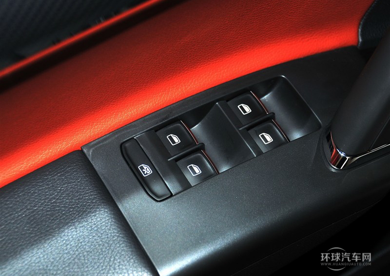 2014款 1.6L 自動運動版