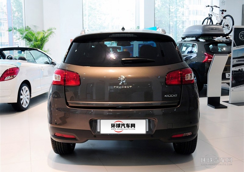 2013款 2.0L 兩驅豪華型