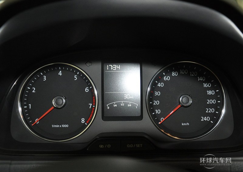 2014款 1.6L 自動(dòng)型