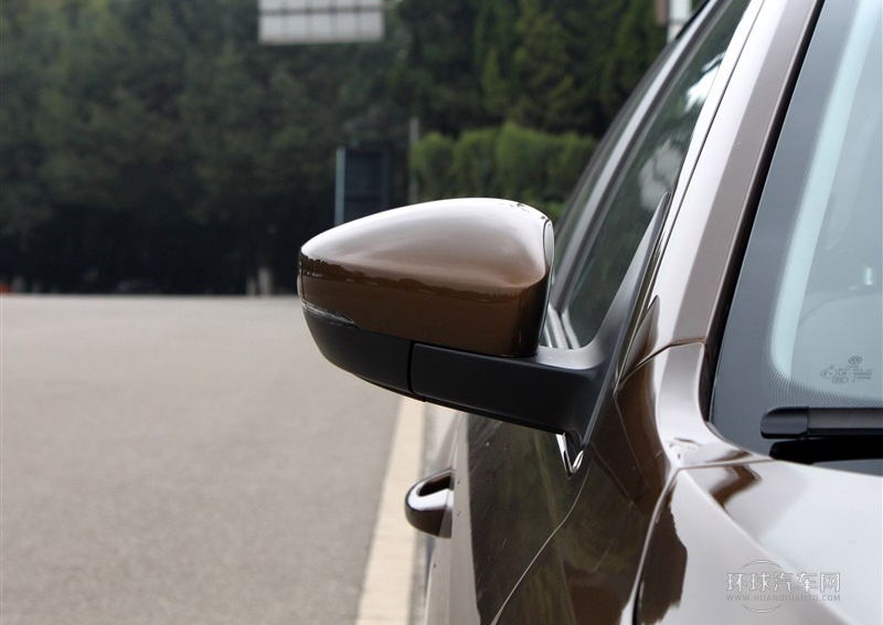 2014款 1.6L 自動型