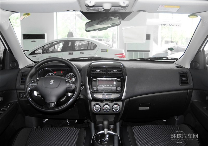 2013款 2.0L 兩驅時尚型